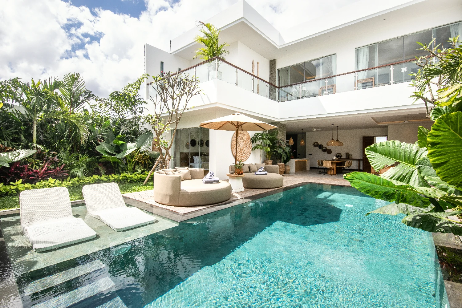 Villa-Solea-Luxurious-4-Bedrooms-Villa-in-Canggu-Bali-Indonesia-81